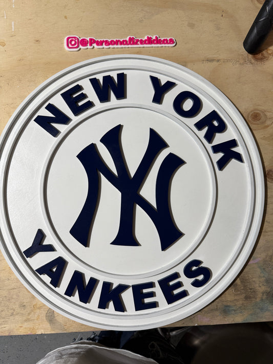 Custom 18” 3D Sports Sign – Choose Any Team + Personal Name