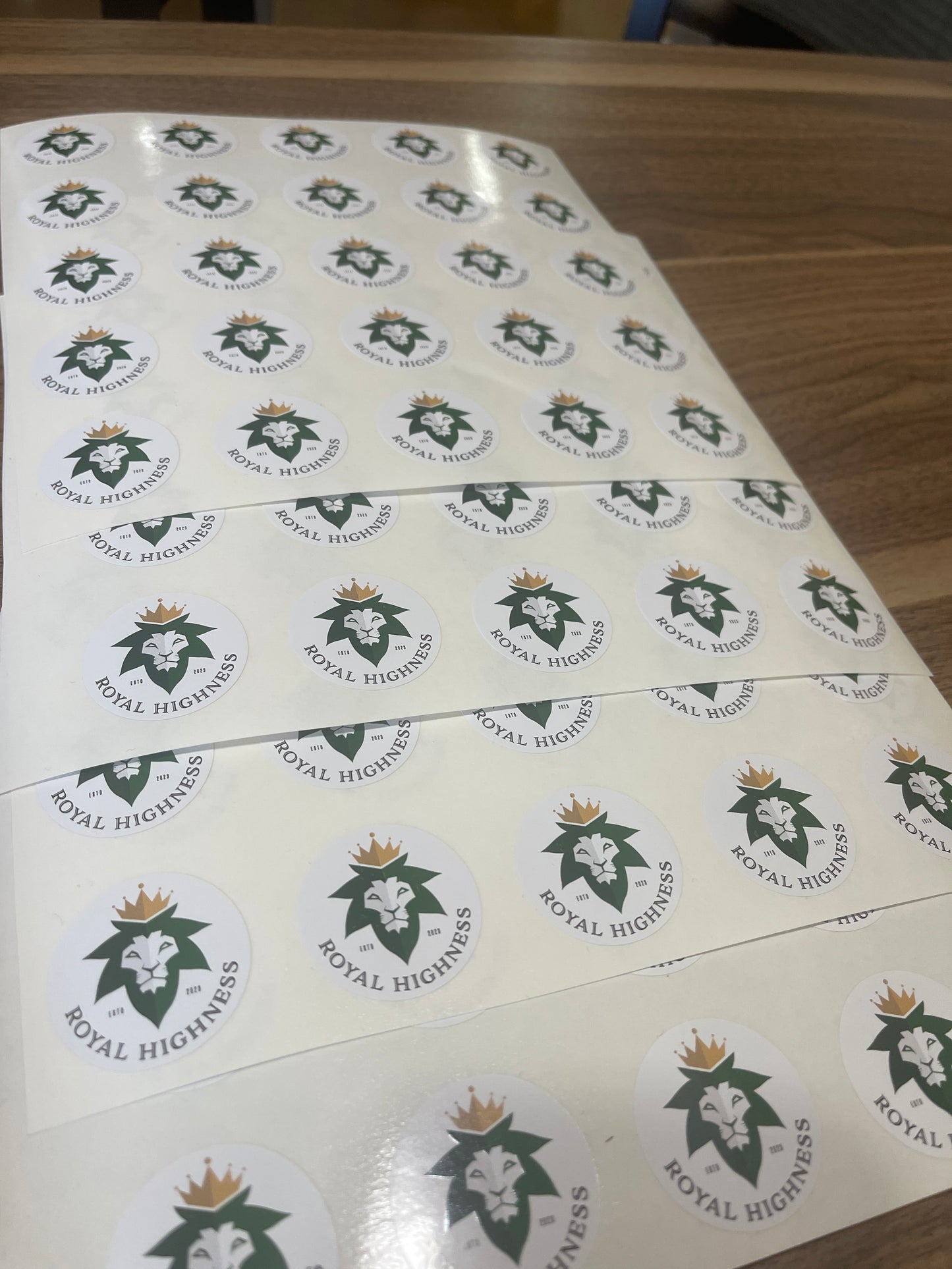 25 Custom logo Stickers round, circular, 1 x 1"  1.5 x 1.5" 2x2" (Read description)